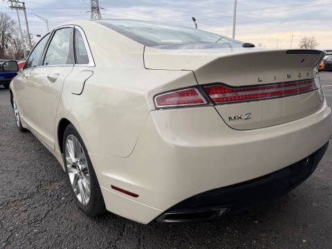 2014 Lincoln MKZ