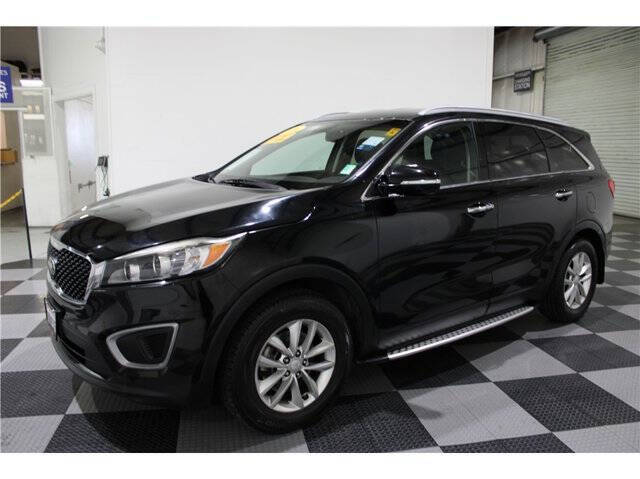 2016 Kia Sorento LX