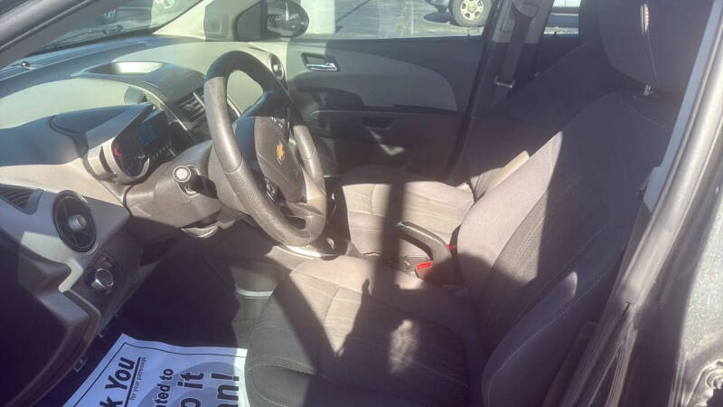 2015 Chevrolet Sonic LT Manual