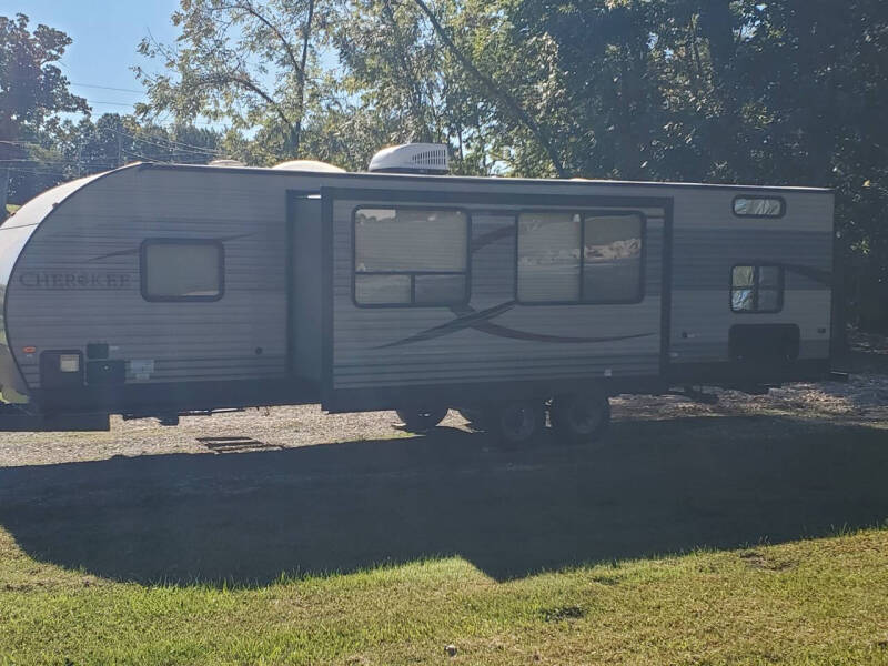 2017 Forest River 284BF Cherokee