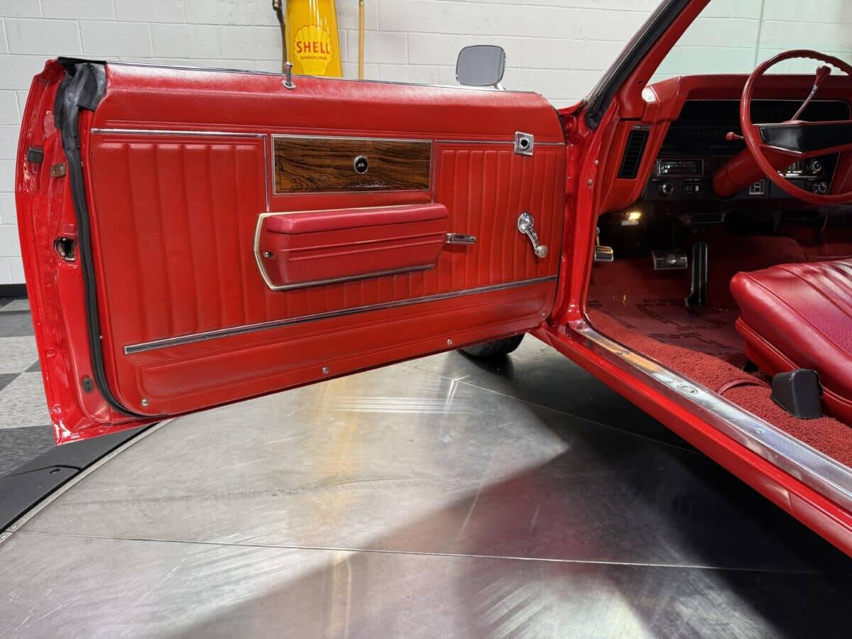 1970 Chevrolet Impala 35