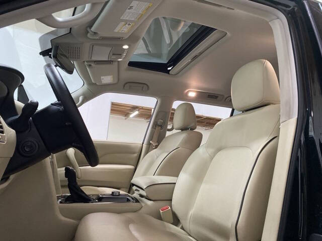 2024 Infiniti QX80 Luxe