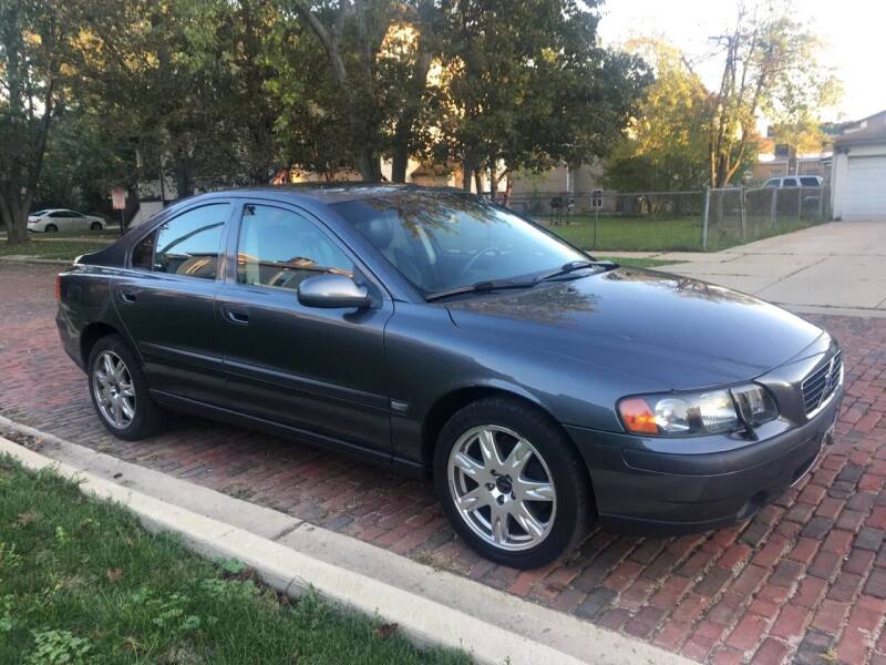 2003 Volvo S60 for sale at RIVER AUTO SALES CORP in Maywood IL