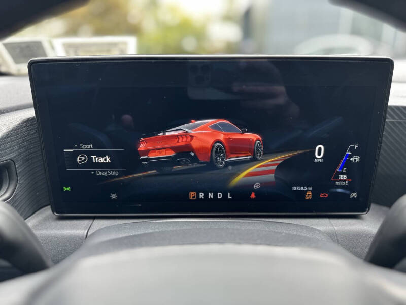 2024 Ford Mustang EcoBoost Premium