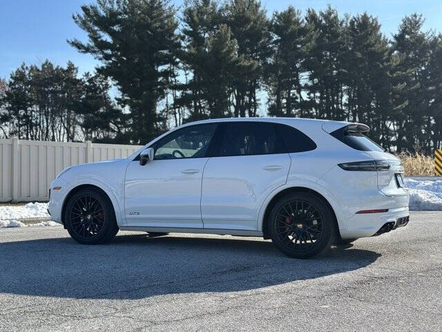2022 Porsche Cayenne GTS