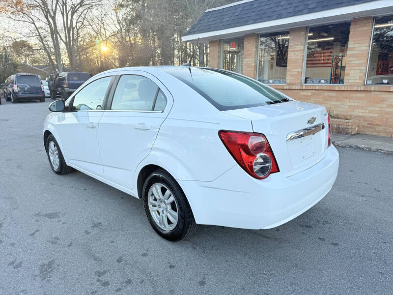 2014 Chevrolet Sonic LT Auto