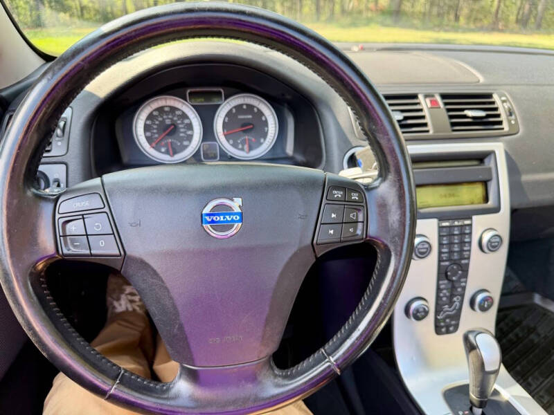 2011 Volvo C70 T5