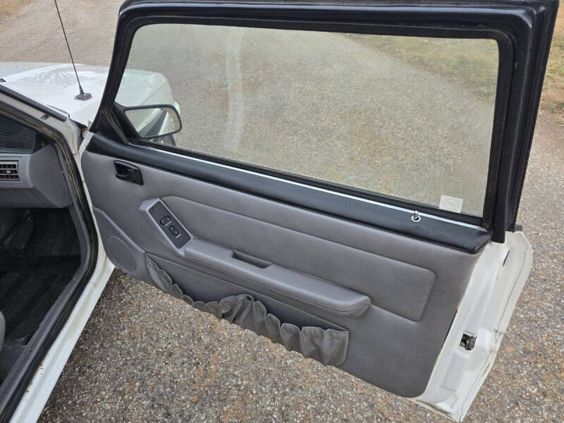 1993 Ford Mustang LX 5.0