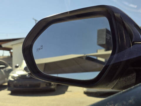 2021 Toyota Prius LE