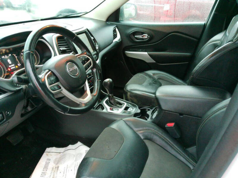 2018 Jeep Cherokee Latitude Plus