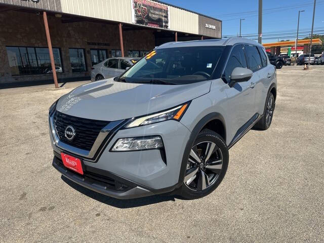 2022 Nissan Rogue SL
