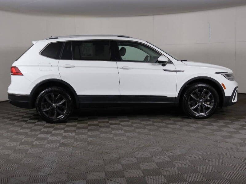 2022 Volkswagen Tiguan SE 4Motion