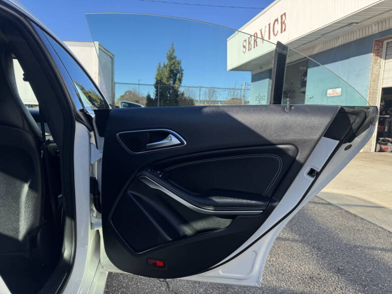 2018 Mercedes-Benz CLA CLA 250 4MATIC