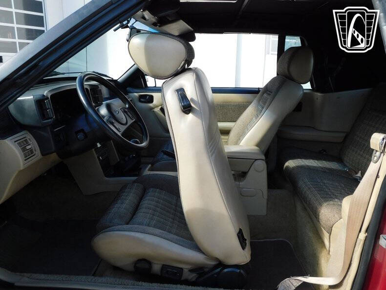 1987 Ford Mustang GT