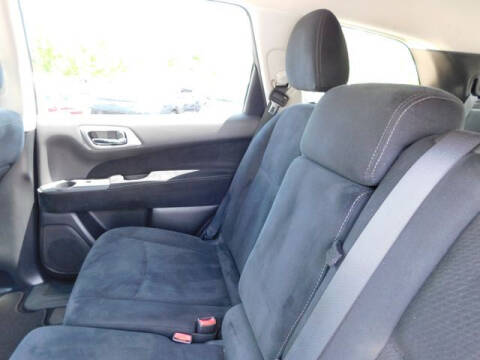 2013 Nissan Pathfinder S