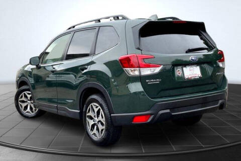 2022 Subaru Forester Premium