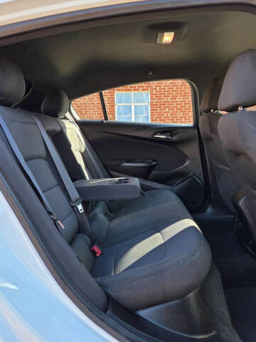 2017 Chevrolet Cruze LT Auto
