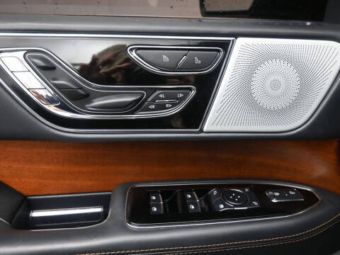 2023 Lincoln Navigator L Black Label