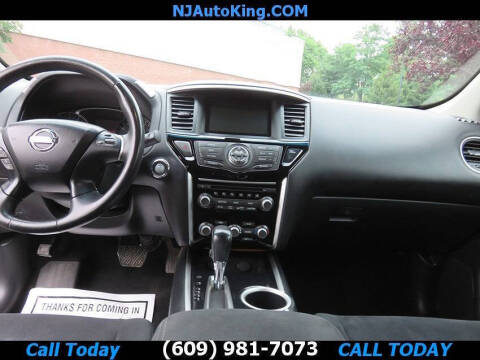 2014 Nissan Pathfinder SV