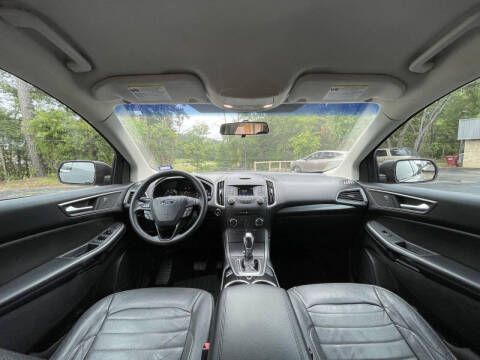 2017 Ford Edge SE