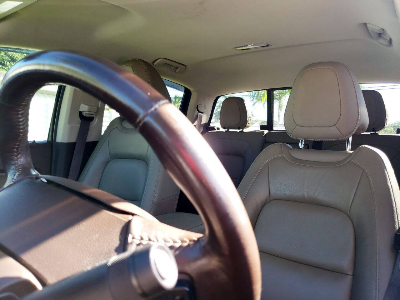 2016 GMC Canyon  - $19,405
