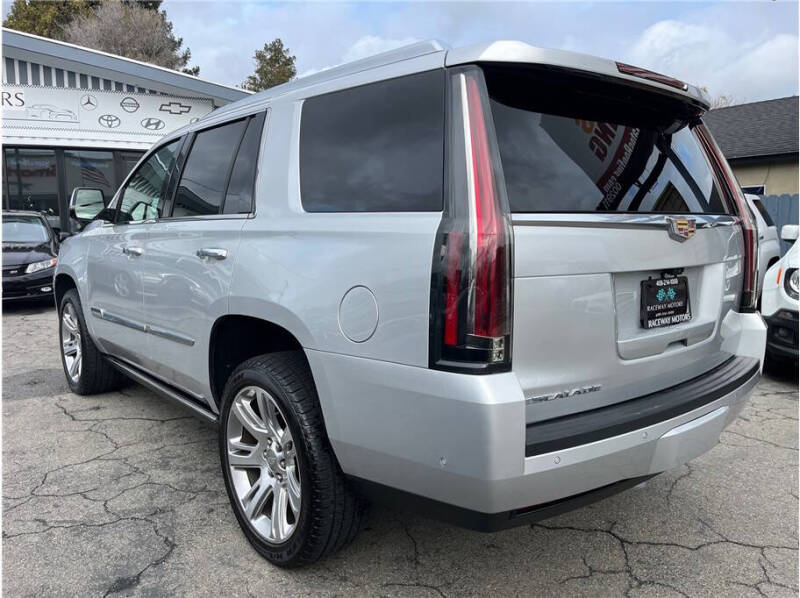 2014 Cadillac Escalade Premium