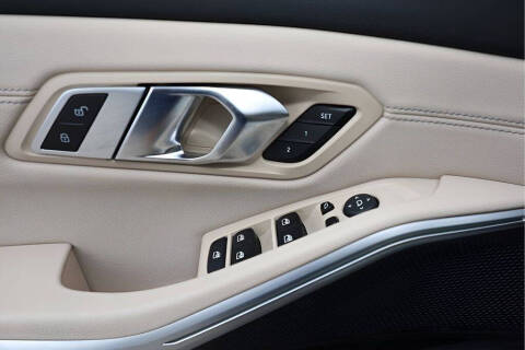 2023 BMW 3 Series 330e