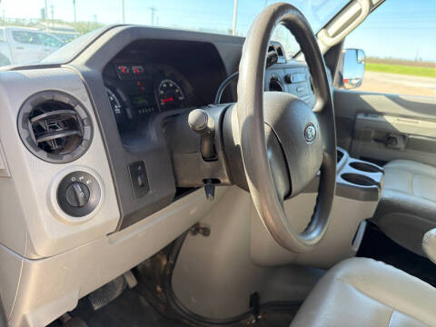 2012 Ford E-Series E-250