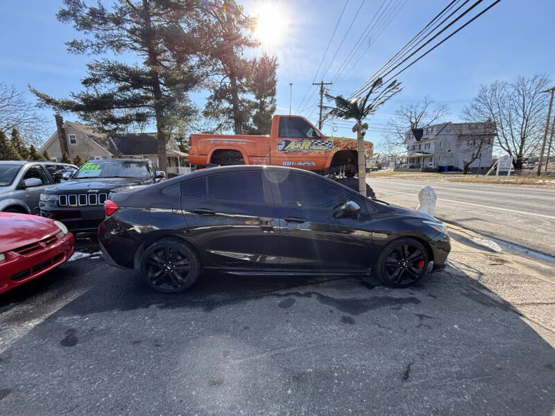 2018 Chevrolet Cruze LT Auto