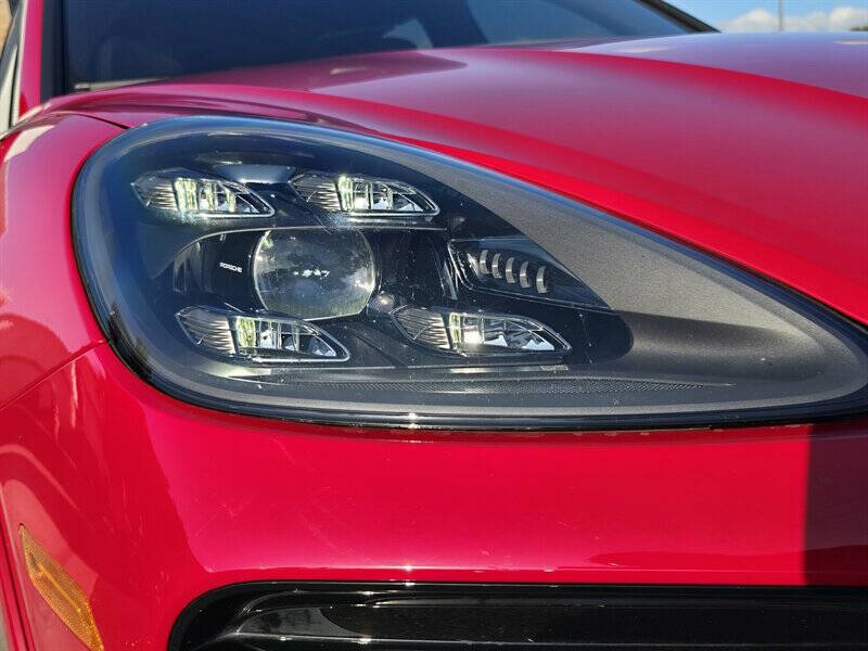 2022 Porsche Cayenne S