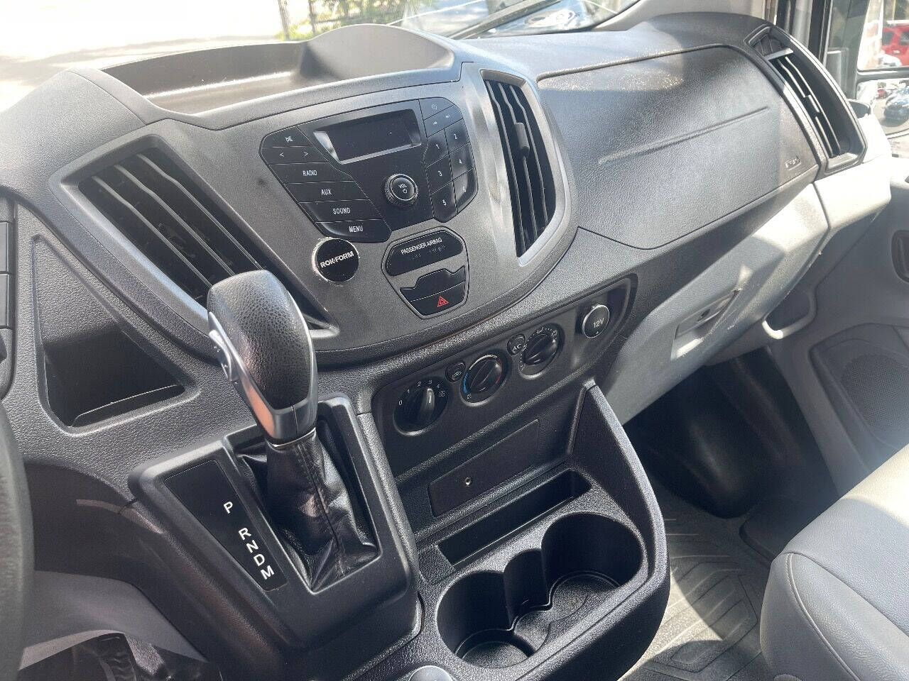 2018 FORD Transit Van - $26,900