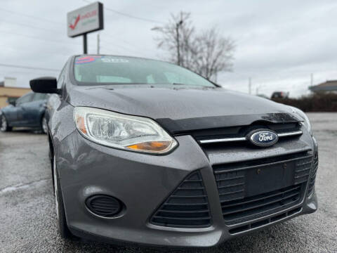 2013 Ford Focus for sale at In House Auto Finance Inc in Gainesville GA