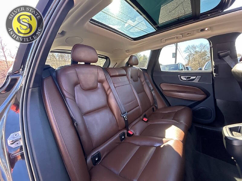 2019 Volvo XC60 T6 Momentum