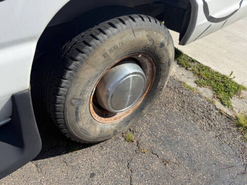 2001 Ford E-Series E-350 SD XL