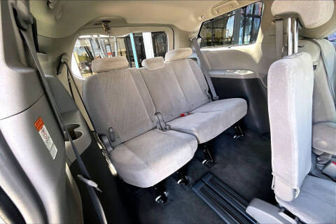 2021 Toyota Sienna LE 8-Passenger