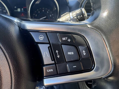 2019 Jaguar F-PACE 30t Prestige