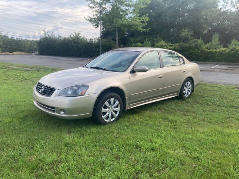 2006 Nissan Altima for sale at A & A AUTOLAND in Woodstock GA