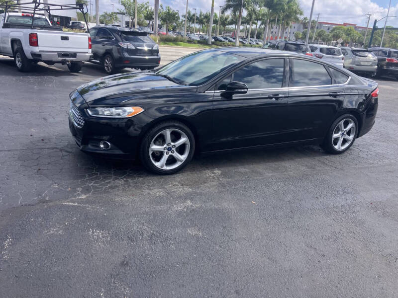 2016 Ford Fusion SE