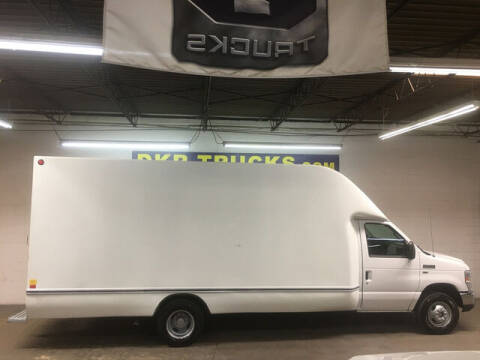 2012 Ford E-Series Chassis