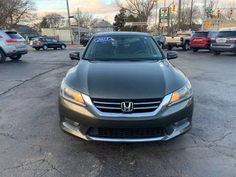 2015 Honda Accord for sale at DTH FINANCE LLC in Toledo OH