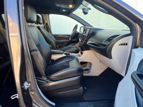 2018 Dodge Grand Caravan SXT