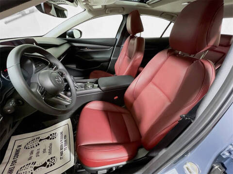 2025 Mazda Mazda3 Sedan 2.5 S Carbon Edition