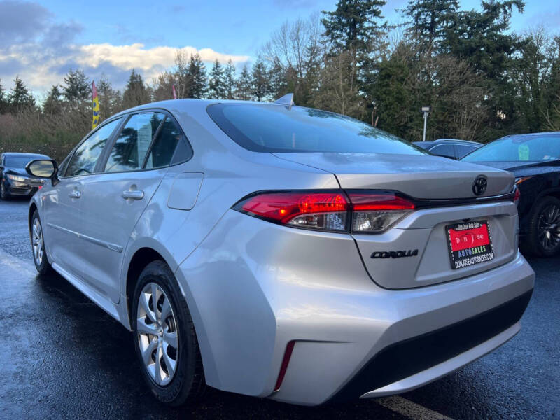 2020 Toyota Corolla LE