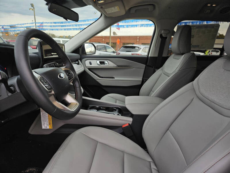 2026 Ford Explorer Active