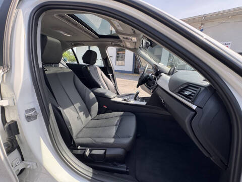 2014 BMW 3 Series 320i xDrive