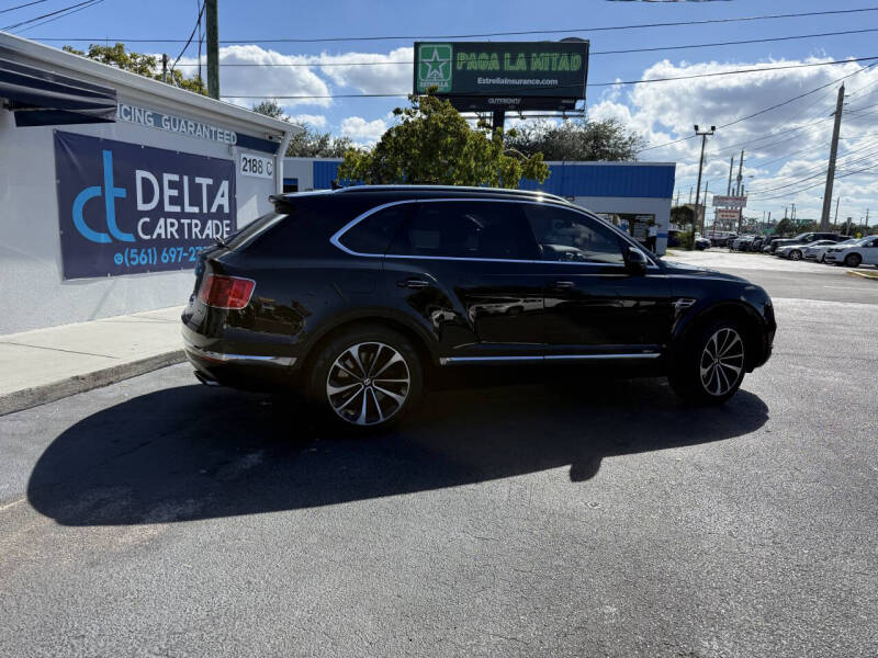 2020 Bentley Bentayga Hybrid