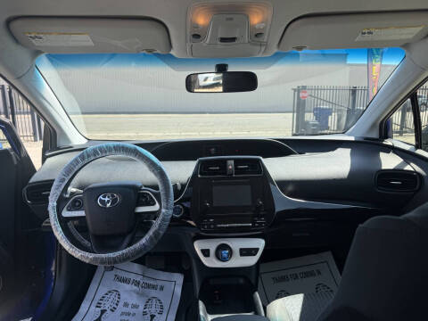2016 Toyota Prius Two