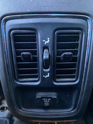 2013 Jeep Grand Cherokee Laredo