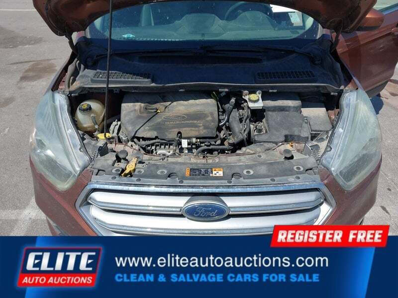 2017 Ford Escape SE