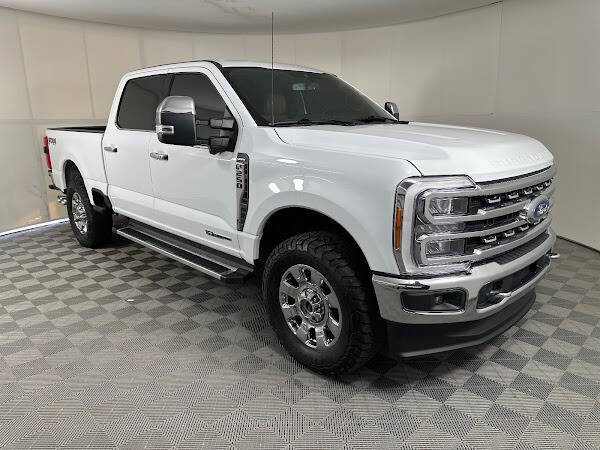 2023 Ford F-250 Super Duty Lariat 4x4 4dr Crew Cab 6.8 ft. SB Pickup 